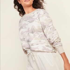 Old Navy Camo Crew Neck Sweater